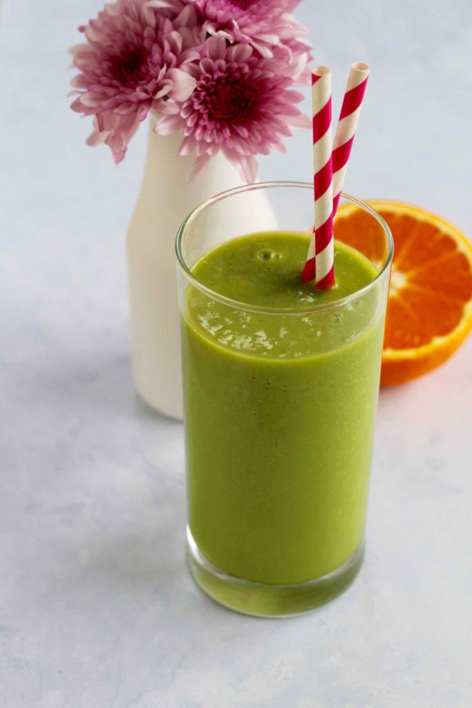 green-mango-smoothie